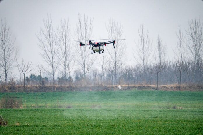 dron agropecuario XAG P100 Pro