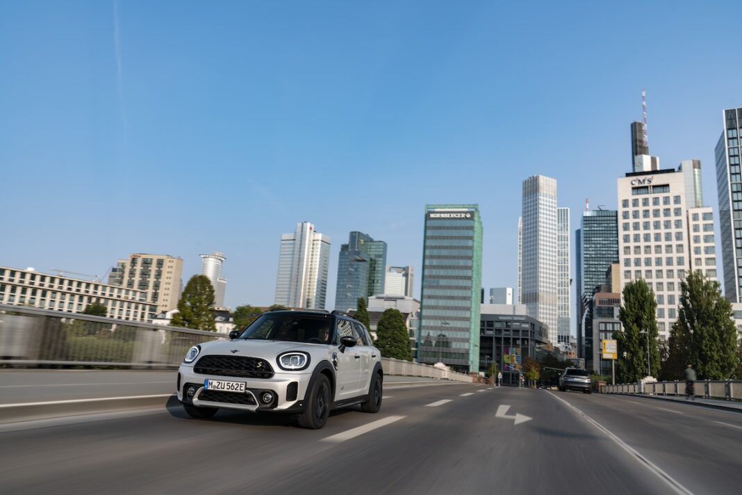 Rent a MINI: Se presenta una nueva alternativa para una conducción sustentable Rent a Mini