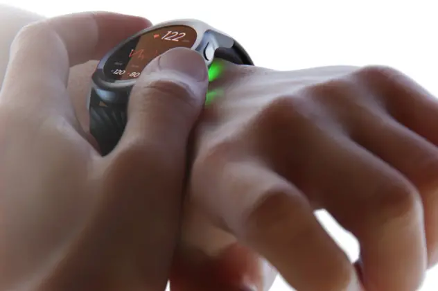 Moto Watch 100