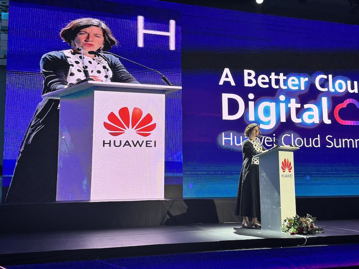 HUAWEI Cloud: Apostando por una nube en Chile, para Chile 1 HUAWEI Cloud Summit Chile