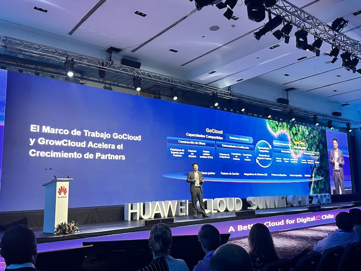HUAWEI Cloud: Apostando por una nube en Chile, para Chile 2 HUAWEI Cloud Summit Chile