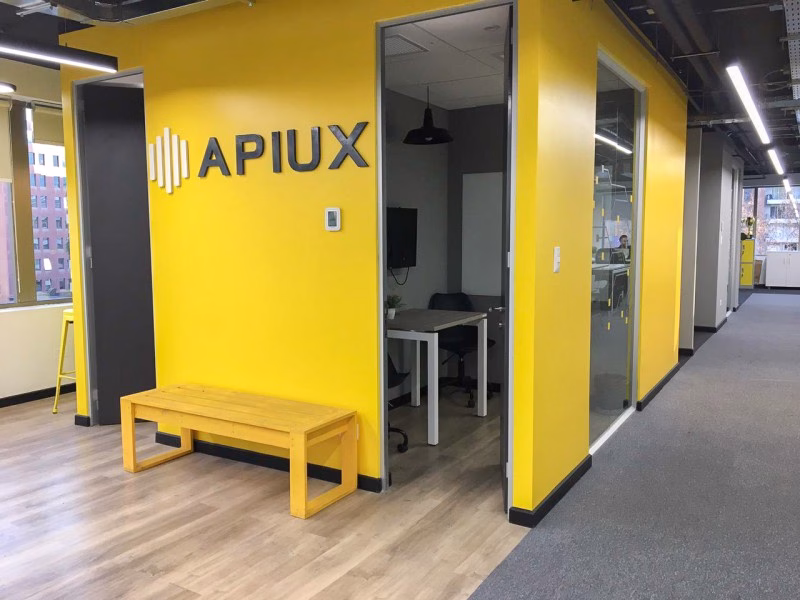 Apiux avatares con IA