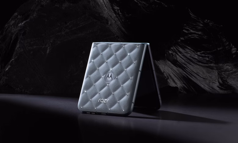 Motorola presenta The Brilliant Collection con cristales Swarovski 1 Motorola The Brilliant Collection con cristales Swarovski