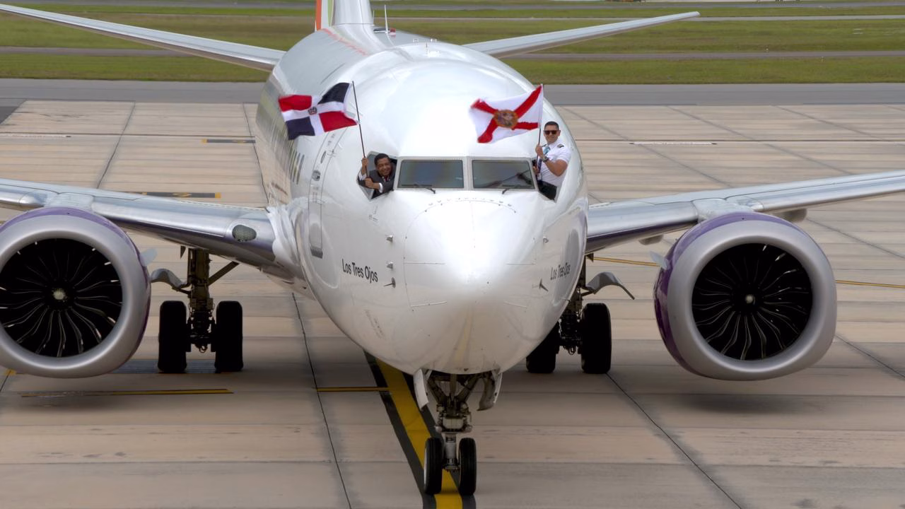 Arajet inaugura su nueva ruta a Orlando Sanford Punta Cana Orlando Sanford