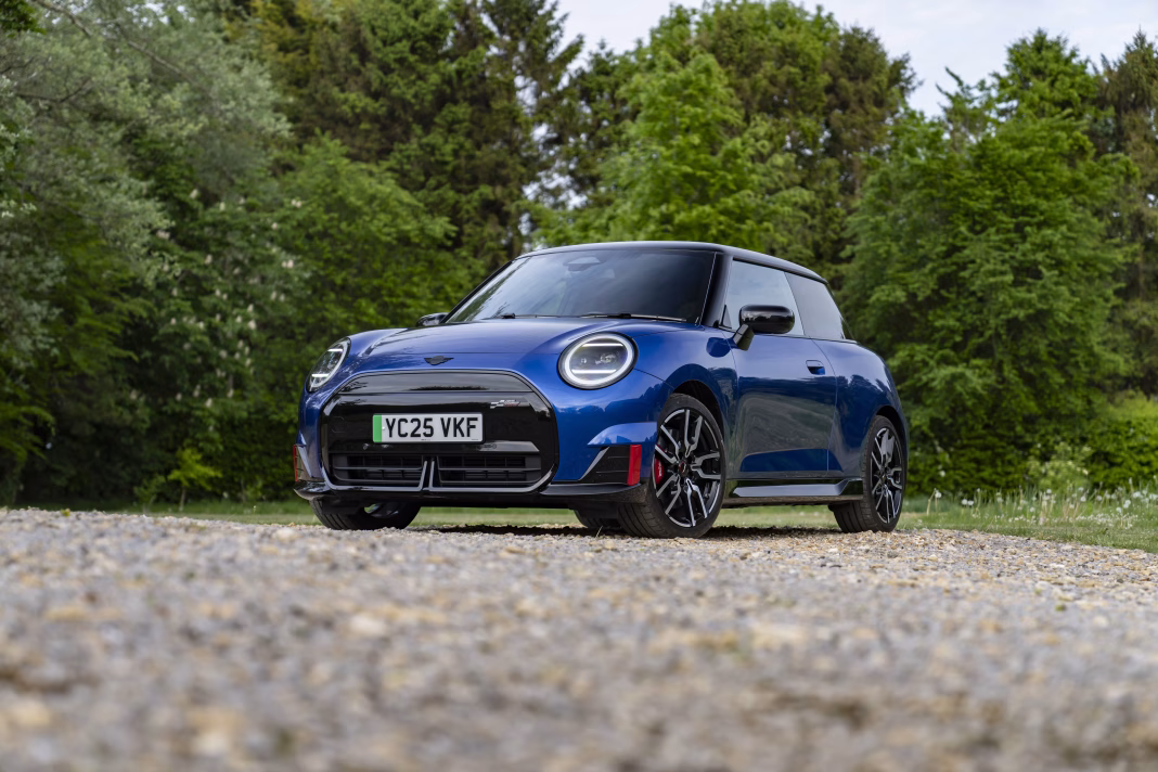 MINI Cooper Eléctrico gana el premio Euro NCAP Best in Class como el automóvil más seguro MINI Cooper Eléctrico