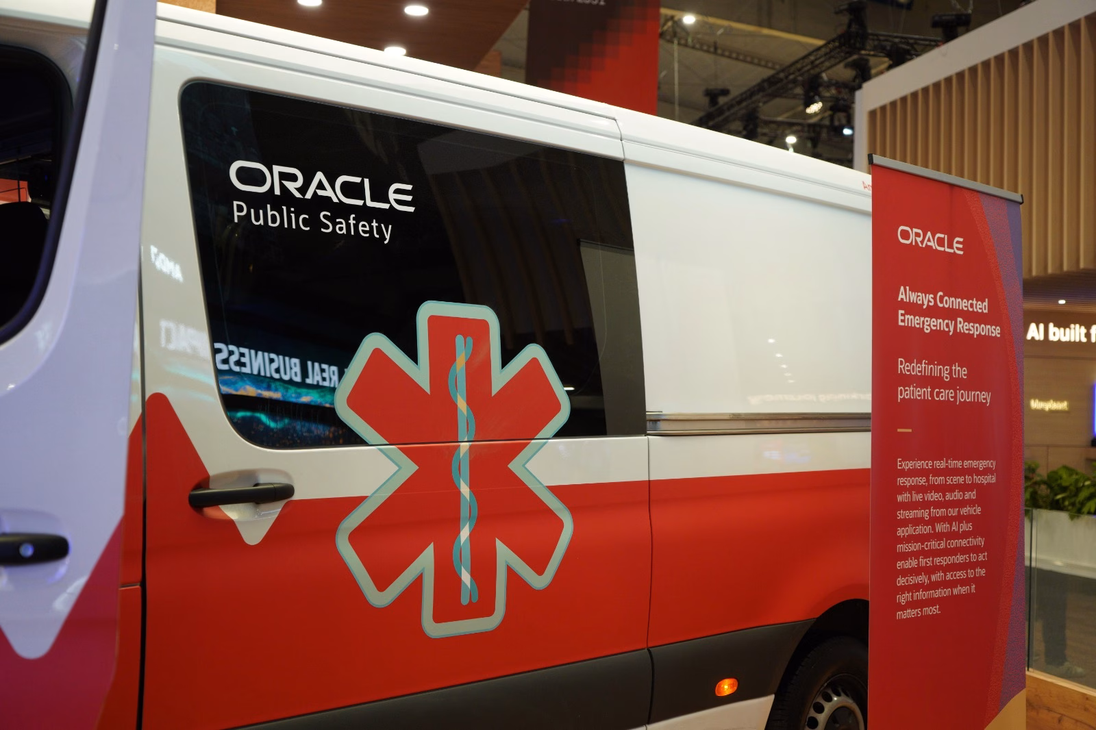 Oracle presenta tecnología que conecta ambulancias y hospitales en tiempo real en MWC 1 ambulancias y hospitales Oracle