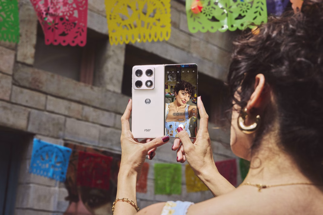 motorola razr fold y sus cámaras