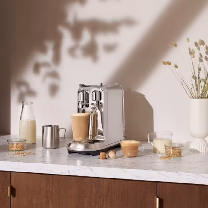 Nespresso Creatista Plus