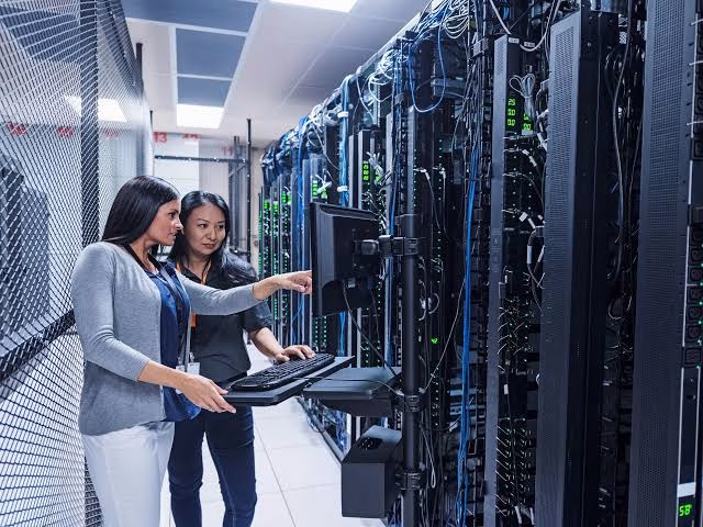 El motor invisible de la IA: Chile se consolida como el hub de Data Centers de Latinoamérica 1 Chile se consolida como el hub de Data Centers